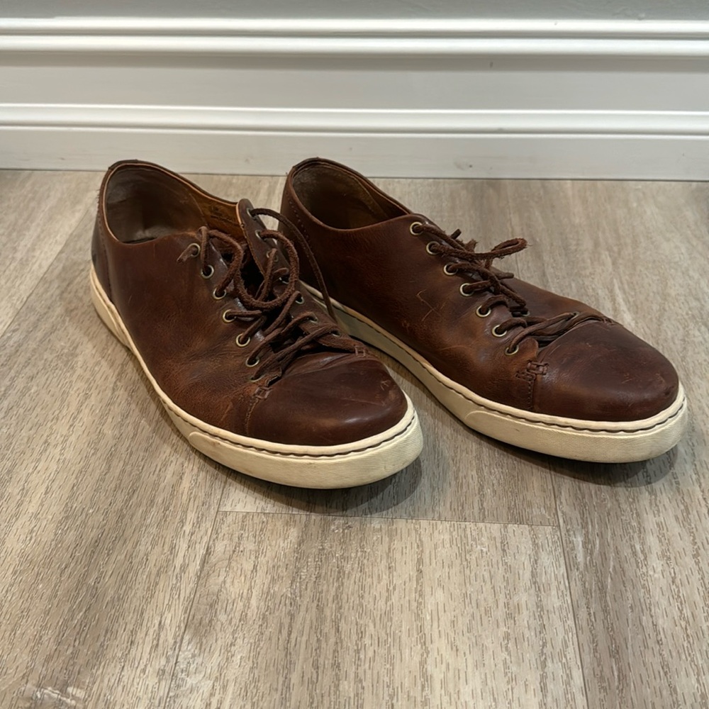 Men’s Born Sneakers